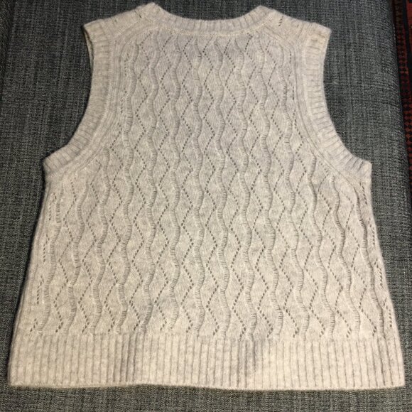 Cashmere and silk lace stitch vest, size M - Picture 6 of 8